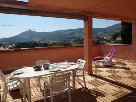 F2 Collioure, terrasse 45m² et garage privé