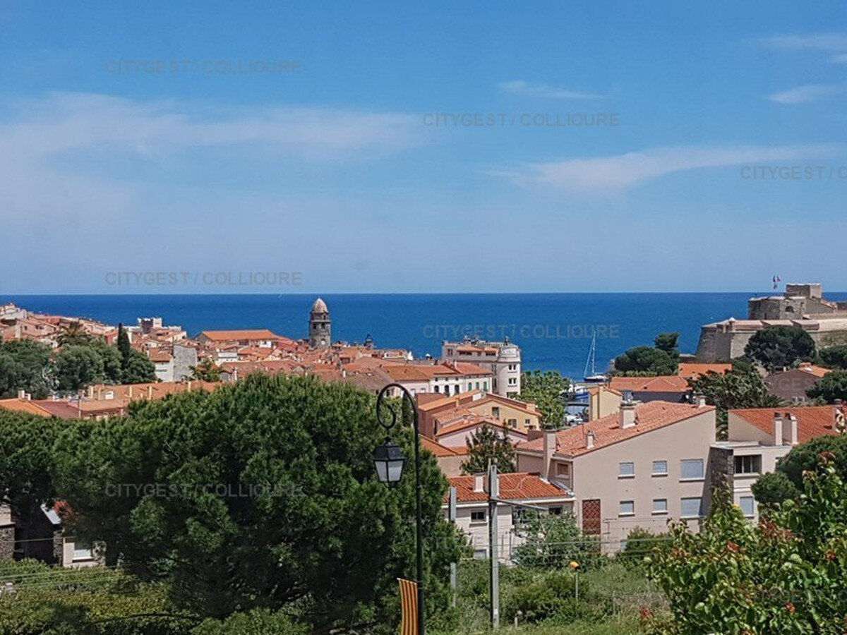 Studio rénové Collioure, vue baie et parking privé - Photo 11