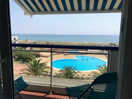 Appartement 2 pièces + cabine vue mer, piscine et plage : photo 2