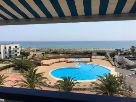 Appartement 2 pièces + cabine vue mer, piscine et plage : photo 15