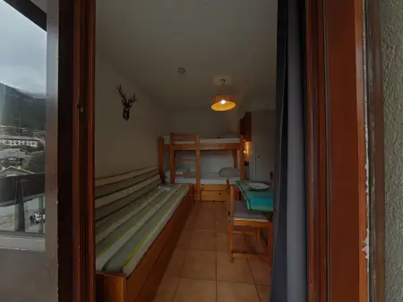 Studio Montgenèvre, skis aux pieds, 2 couchages : photo 5