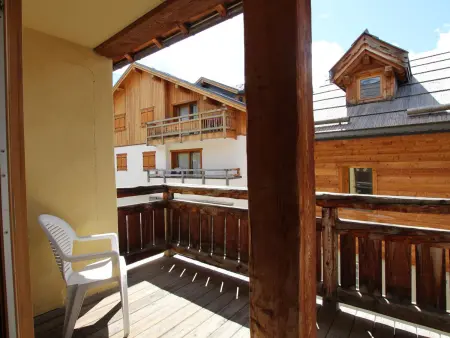 Appartement 54m² lumineux, balcon, cœur de Montgenèvre : photo 10