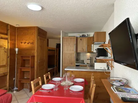 Studio 28 m² PMR balcon sud, vue pistes - Montgenèvre : photo 14