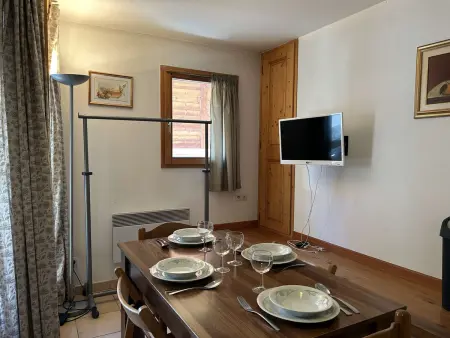 Studio 4 pers. Montgenèvre, 50m des pistes, parking : photo 5