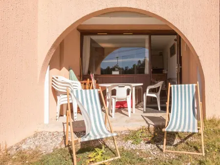 Studio 28m² rez-de-jardin avec terrasse à Montgenèvre : photo 13
