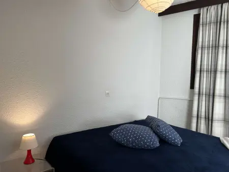 Studio 35 m² Montgenèvre, balcon vue pistes + parking : photo 5