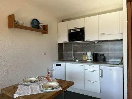 Studio 25m² rénové au centre, balcon ouest, parking : photo 18