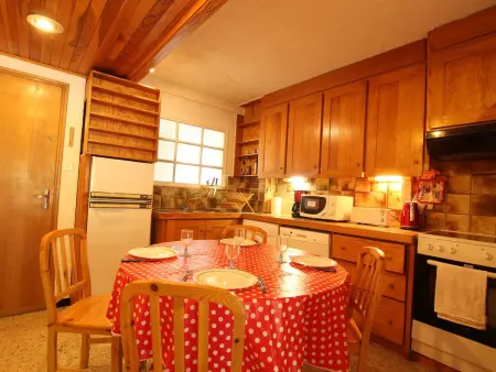 Appartement 6 pers. Saint-Chaffrey, balcon sud et casier à skis : photo 6