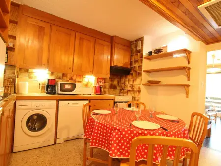 Appartement 6 pers. Saint-Chaffrey, balcon sud et casier à skis : photo 7