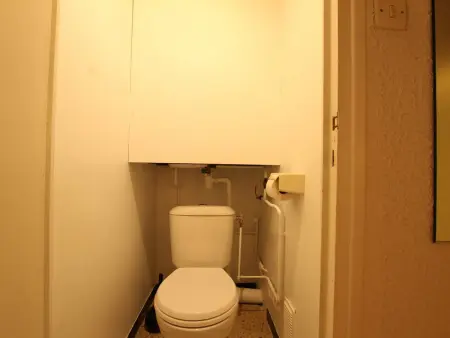 Appartement 6 pers. Saint-Chaffrey, balcon sud et casier à skis : photo 17