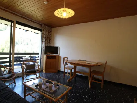Appartement 6 pers. Saint-Chaffrey, balcon sud et casier à skis : photo 18