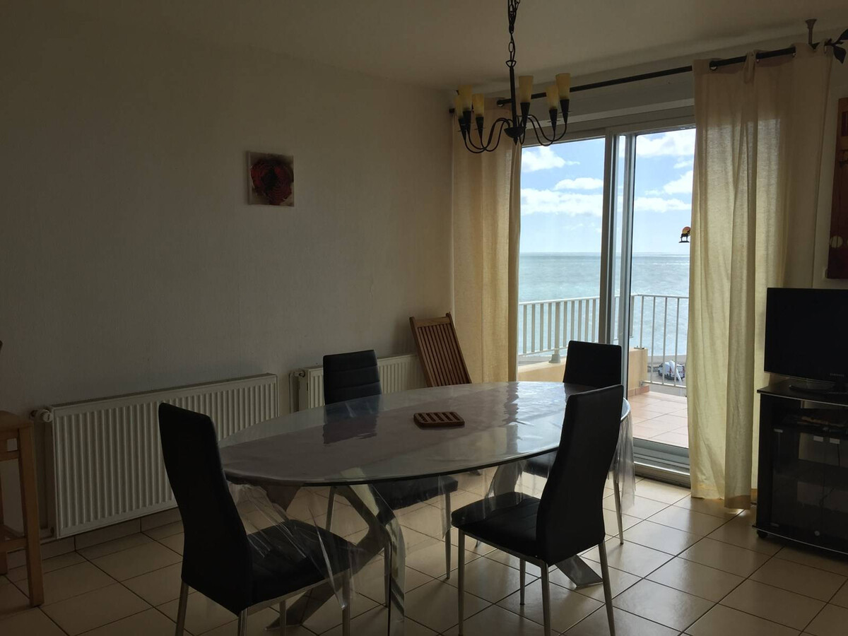 Duplex T3 vue mer, plage directe, parking privé - Photo 14