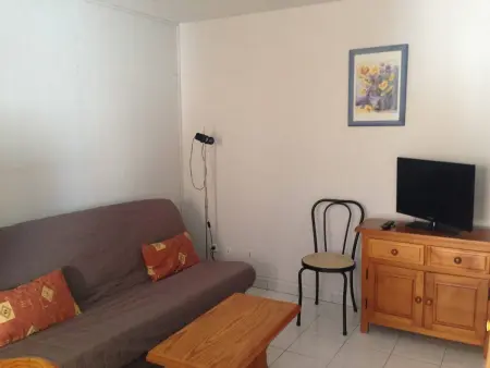 Appartement T2 avec Piscine à 1.5 km de la Plage - 4 Couchages au Barcarès : photo 2