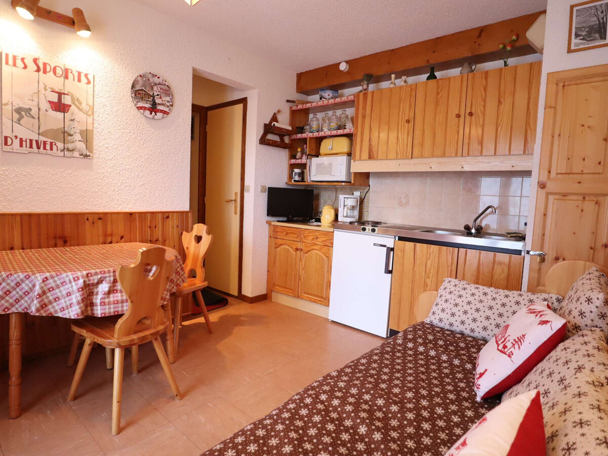 T2 cosy avec terrasse à Arêches, navette ski gratuite - Photo 3