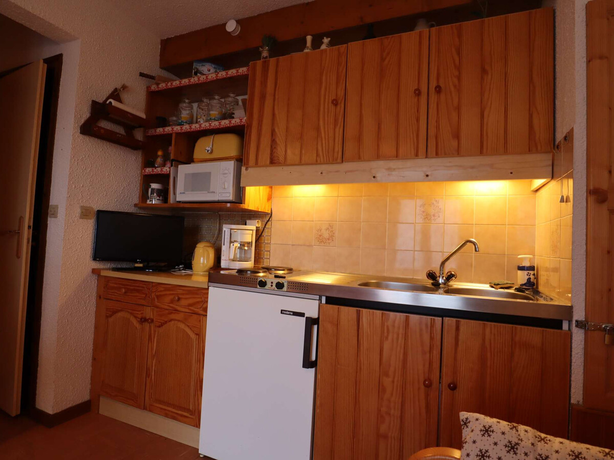 T2 cosy avec terrasse à Arêches, navette ski gratuite - Photo 6