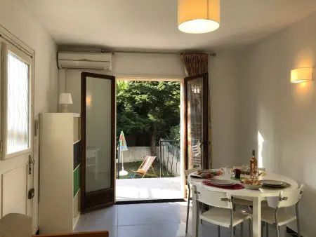Studio mezzanine, jardin 59 m² et parking à Saint-Raphaël : photo 4