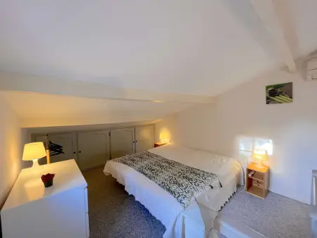 Studio mezzanine, jardin 59 m² et parking à Saint-Raphaël : photo 9