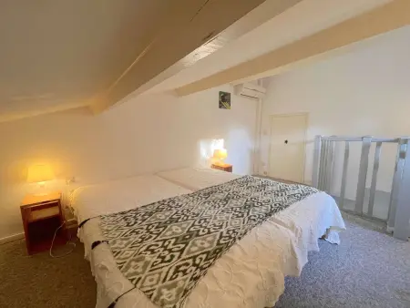 Studio mezzanine, jardin 59 m² et parking à Saint-Raphaël : photo 10