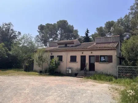 Studio mezzanine, jardin 59 m² et parking à Saint-Raphaël : photo 16