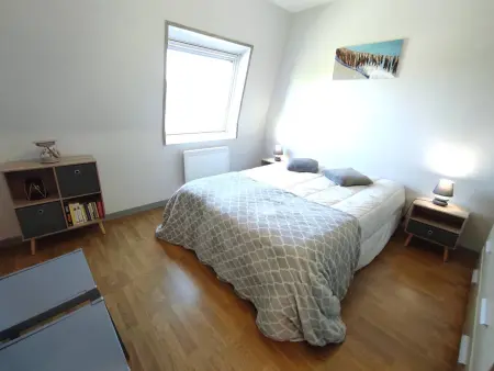 Location appartement à Fouesnant, Appartement rénové, calme 300m plage, avec parking et balcon – Beg Meil, Fouesnant