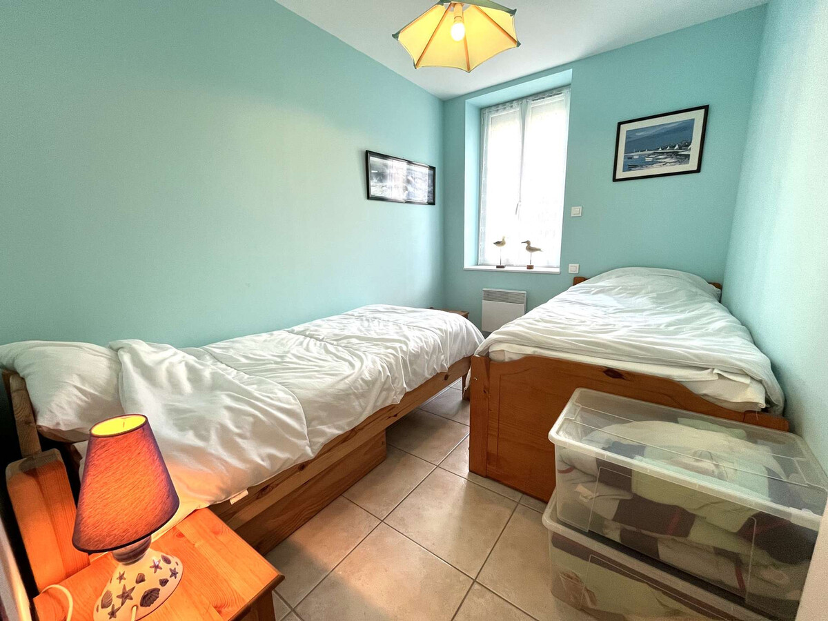Appartement jardin et terrasse à 250 m de la plage - Photo 9