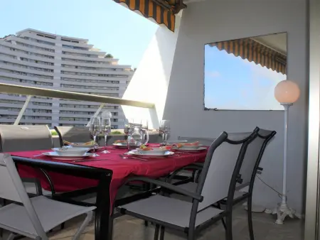Appartement 2 pièces climatisé avec vue mer à Villeneuve-Loubet : photo 3