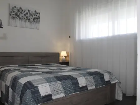 Appartement 2 pièces climatisé avec vue mer à Villeneuve-Loubet : photo 11
