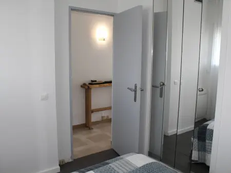 Appartement 2 pièces climatisé avec vue mer à Villeneuve-Loubet : photo 13