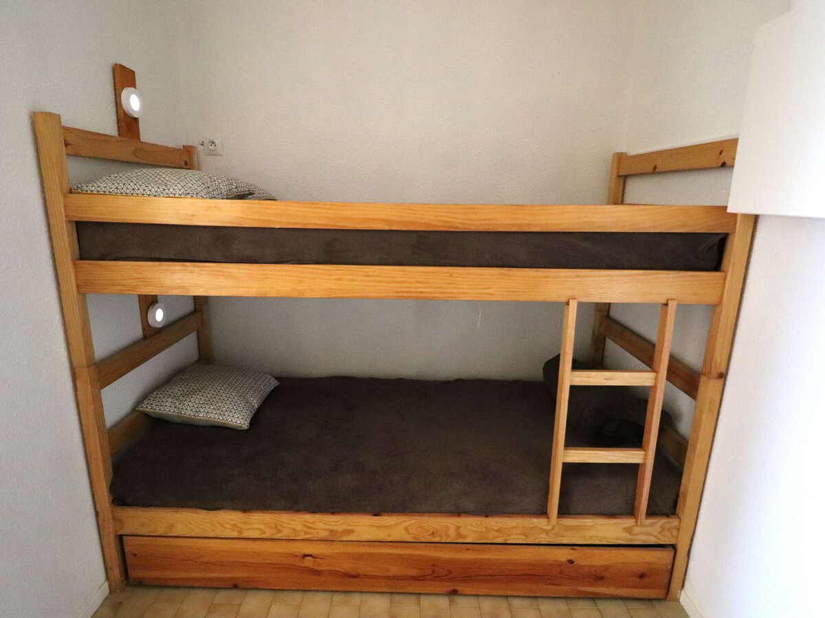 Studio cabine climatisé avec piscine au Grau-du-Roi - Photo 10