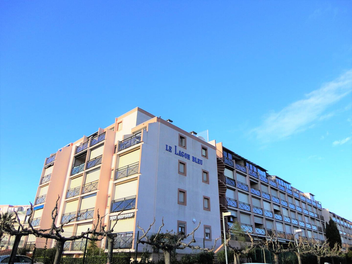 Studio cabine climatisé avec piscine au Grau-du-Roi - Photo 16