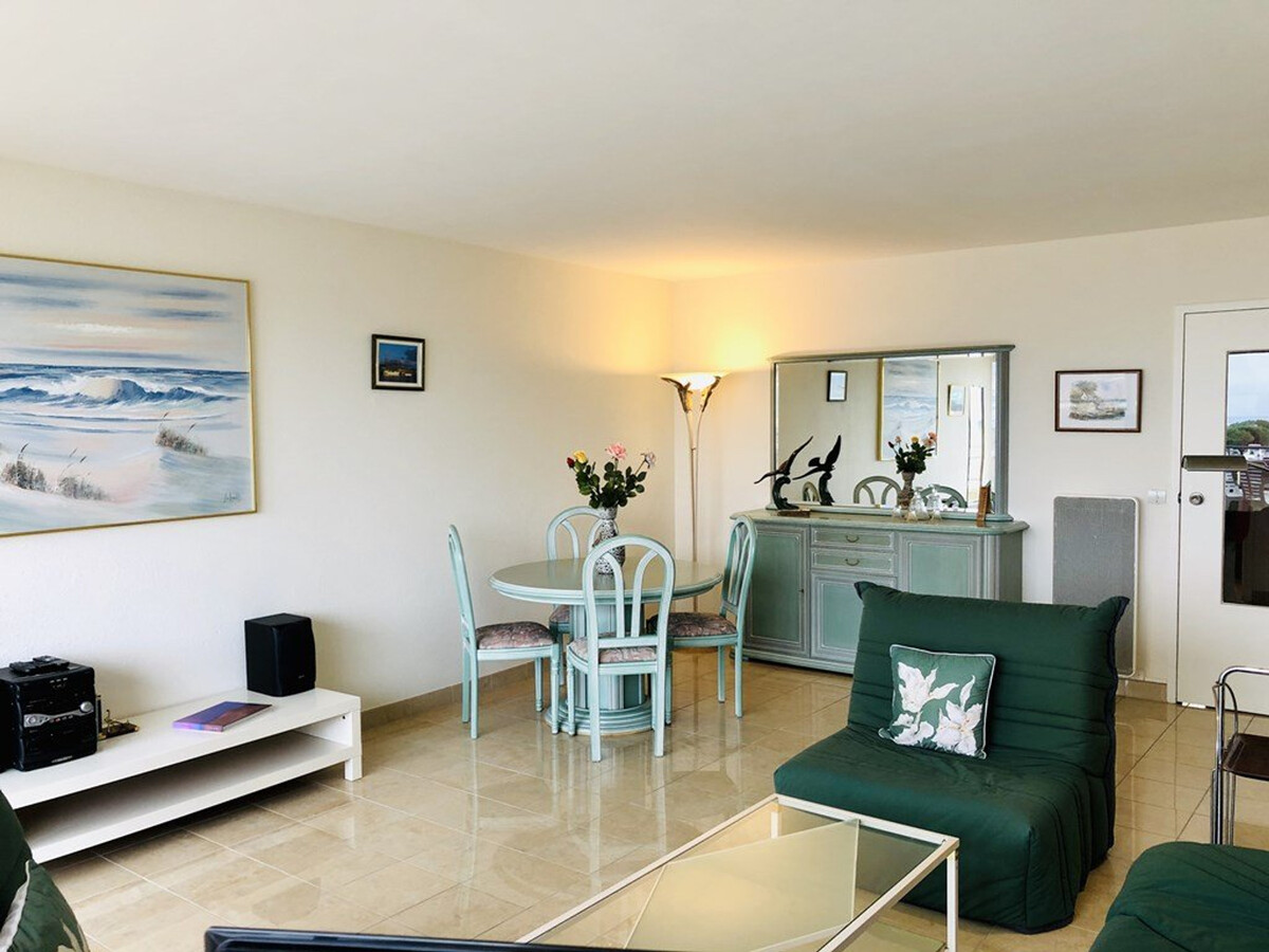 T2 Arcachon avec vue bassin, balcon et parking - Photo 8