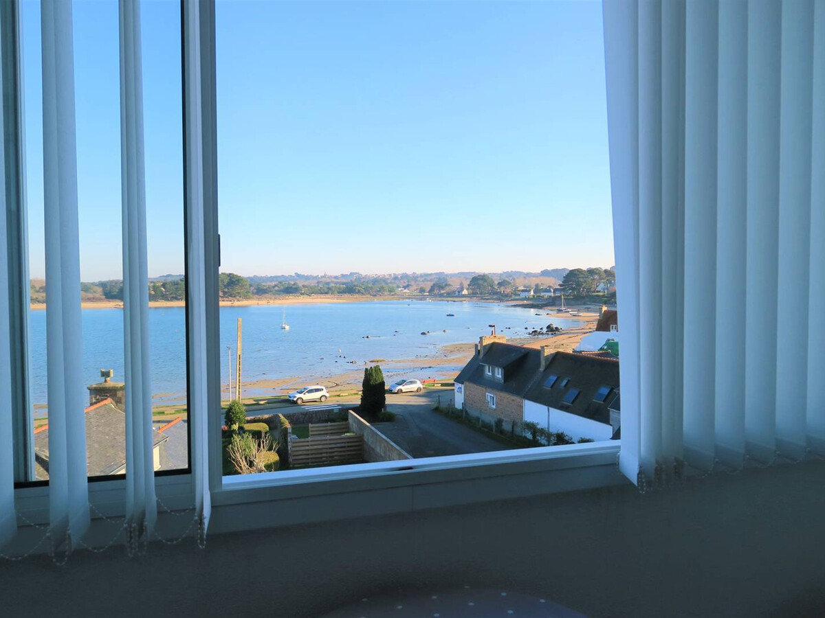 Appartement 3* Trégastel, vue mer et balcon face baie - Photo 9