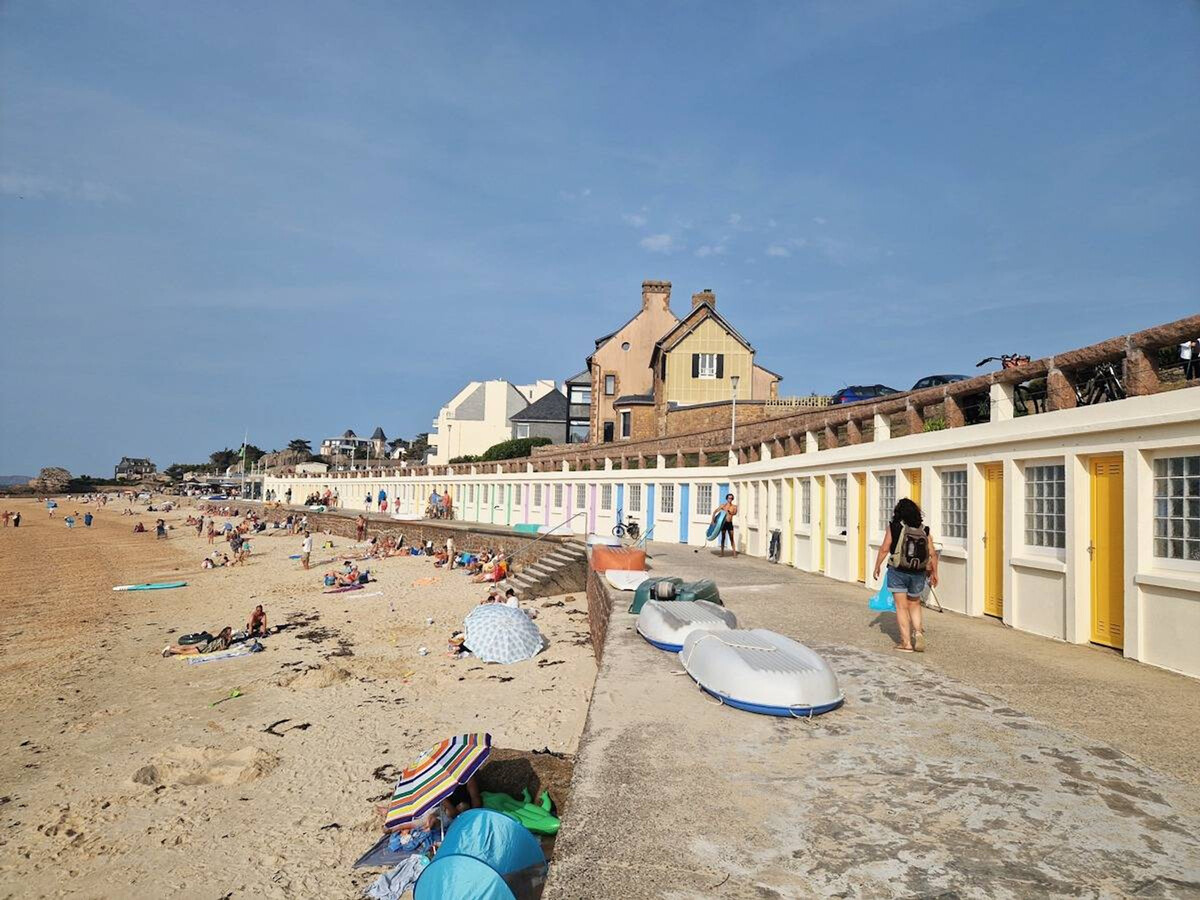 Appartement Trégastel : Vue mer, accès plage Grève Blanche - Photo 9