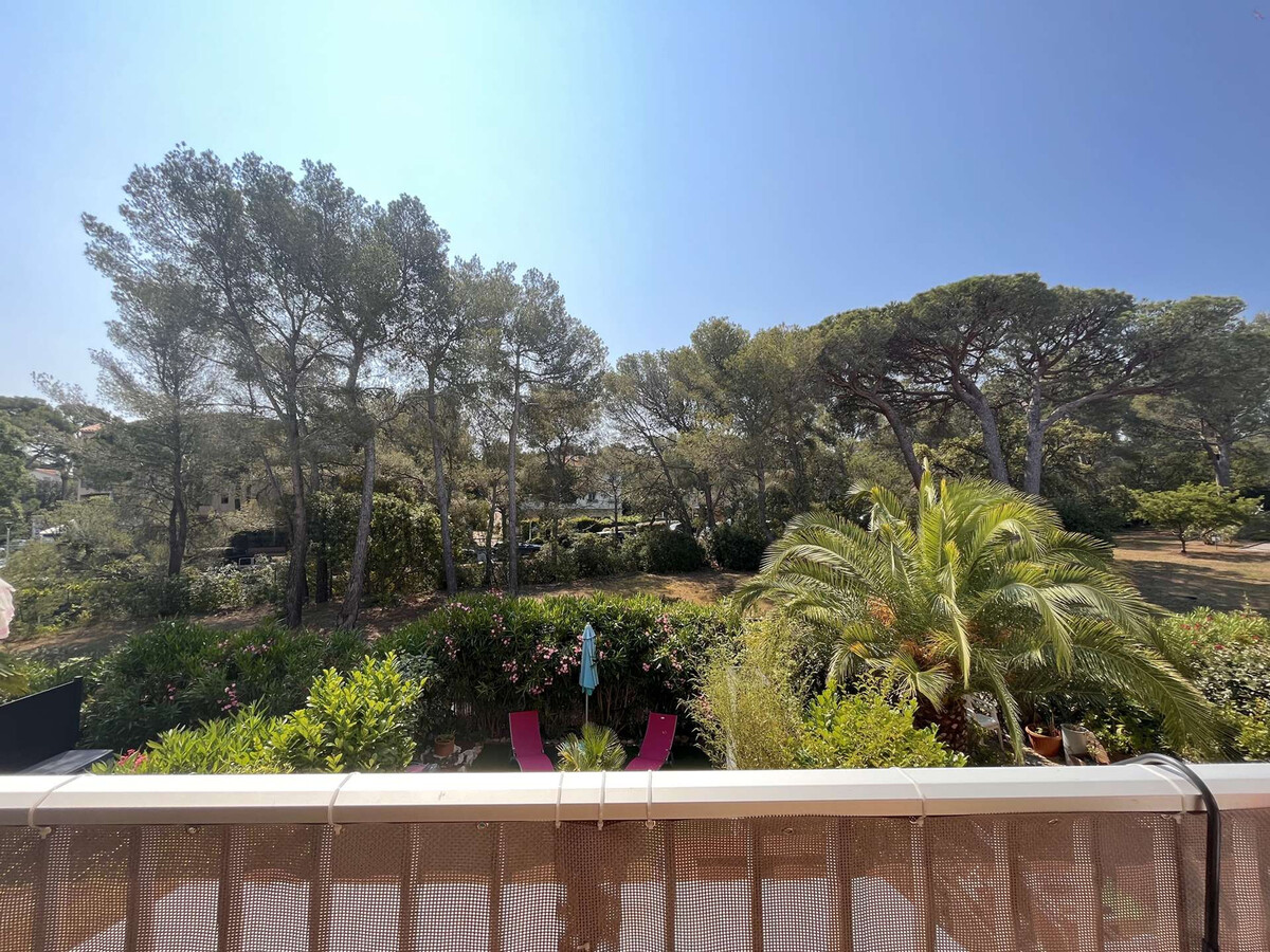 Appartement 2 pièces, terrasse et parking à 400m de la plage - Photo 1