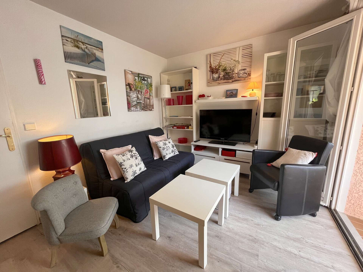 Appartement 2 pièces, terrasse et parking à 400m de la plage - Photo 3