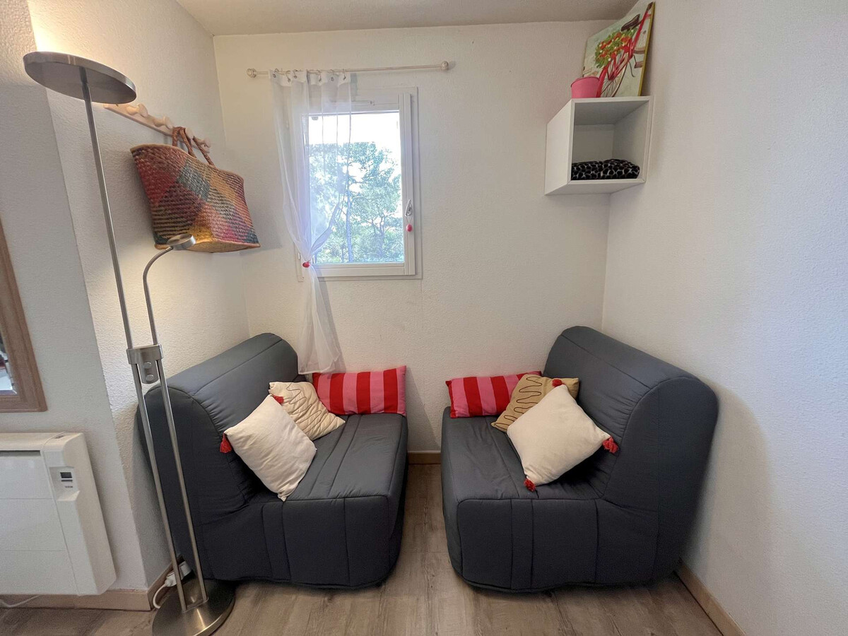 Appartement 2 pièces, terrasse et parking à 400m de la plage - Photo 7