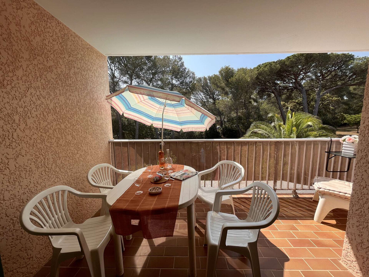 Appartement 2 pièces, terrasse et parking à 400m de la plage - Photo 12