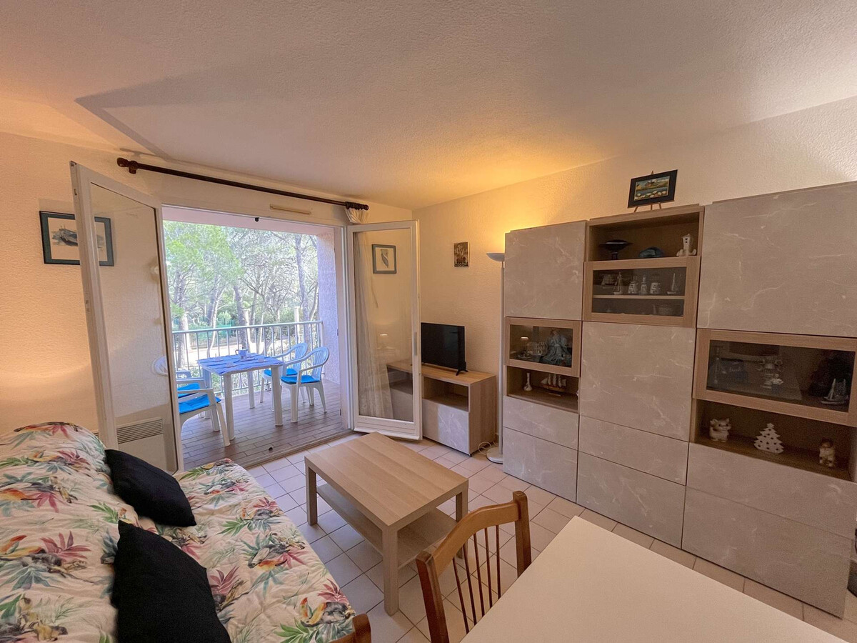 Studio cabine 4 pers. piscine, tennis et parking à Saint-Aygulf - Photo 2