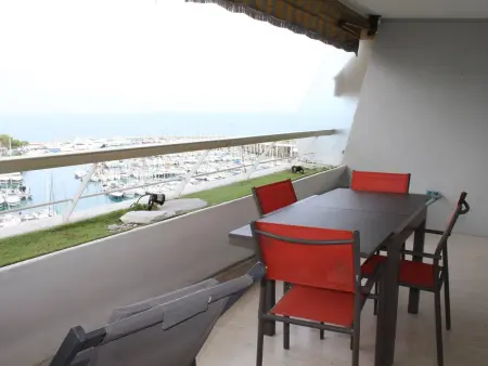 Appartement vue mer et terrasse à Villeneuve-Loubet : photo 4