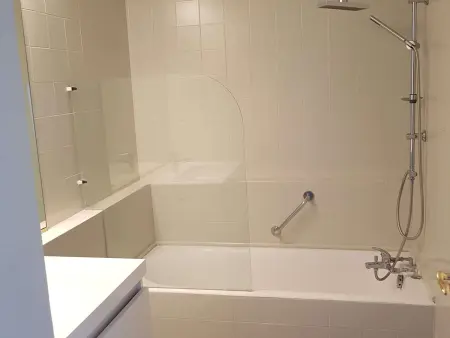 Appartement vue mer et terrasse à Villeneuve-Loubet : photo 11