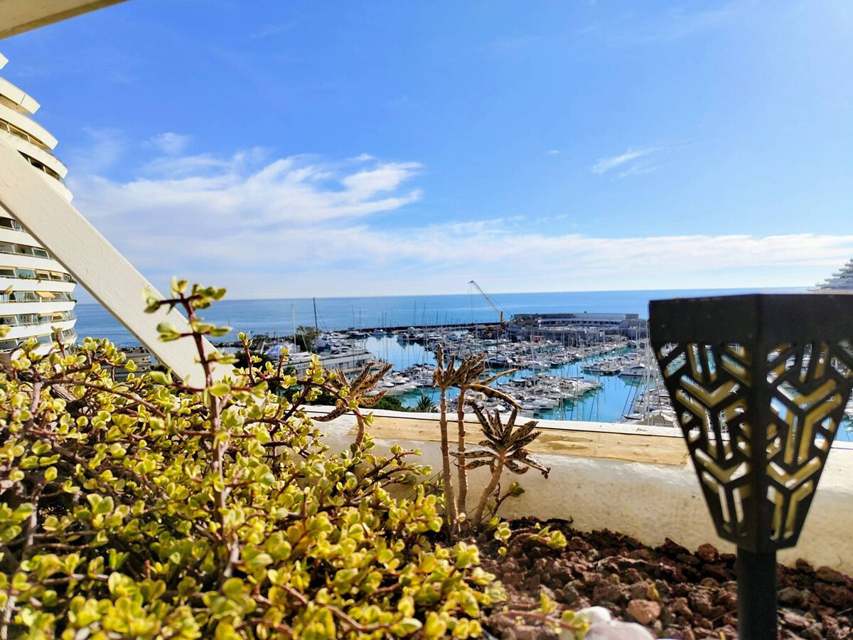 Appart 4 pers Marina Baie des Anges, vue mer, parking - Photo 9