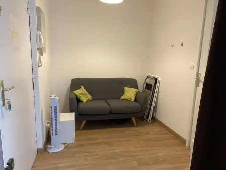 Studio rénové avec balcon à Balaruc-les-Bains : photo 10