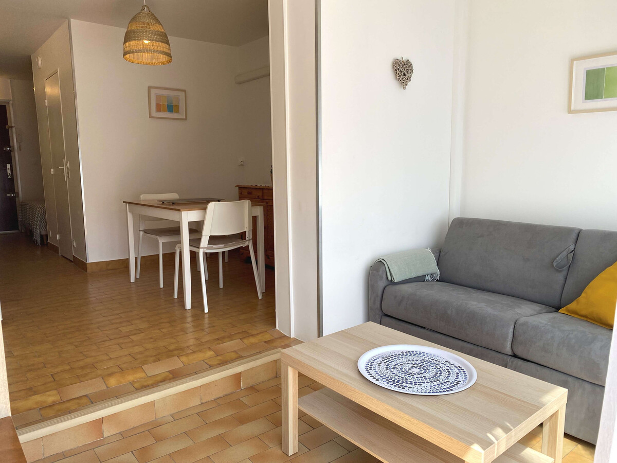 T1 climatisé avec garage privatif à Balaruc-les-Bains - Photo 1