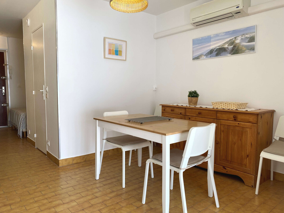 T1 climatisé avec garage privatif à Balaruc-les-Bains - Photo 3
