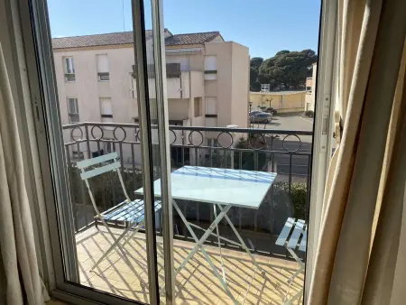 Studio rénové climatisé avec balcon à Balaruc-les-Bains : photo 10
