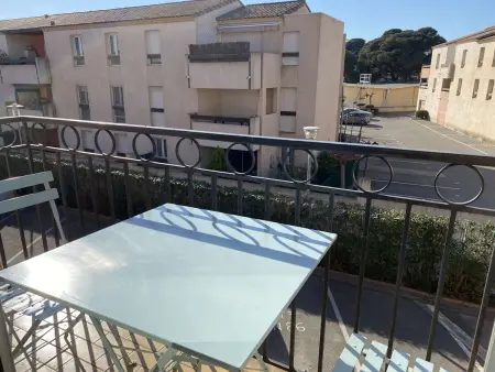 Studio rénové climatisé avec balcon à Balaruc-les-Bains : photo 12