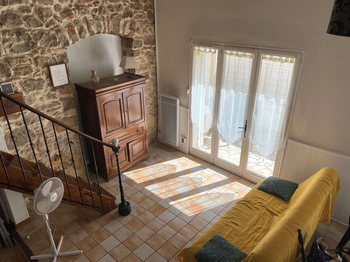 Appartement T3 atypique avec cour privée à Balaruc-les-Bains - Photo 1