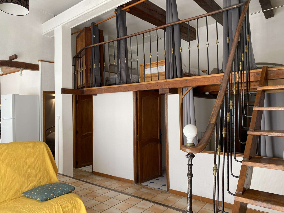 Appartement T3 atypique avec cour privée à Balaruc-les-Bains - Photo 5