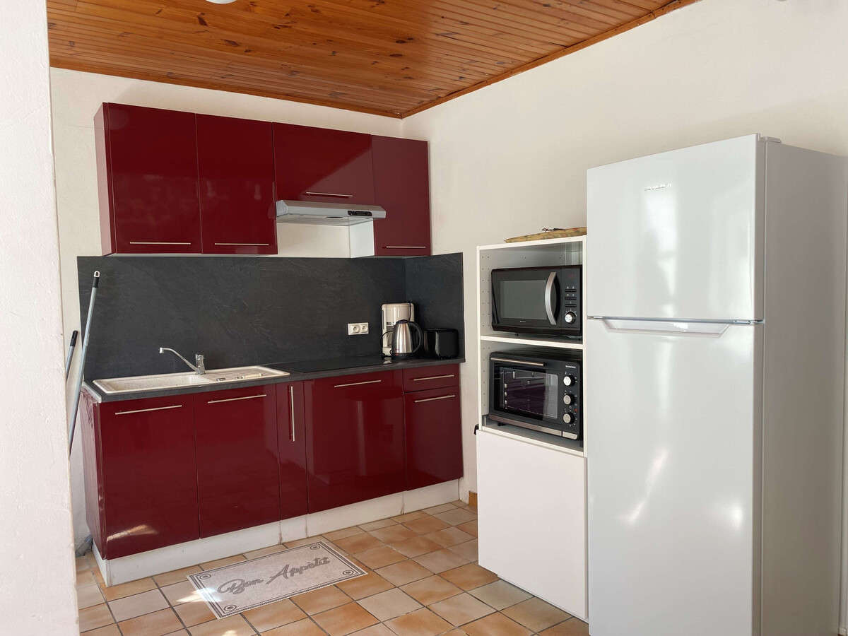 Appartement T3 atypique avec cour privée à Balaruc-les-Bains - Photo 8