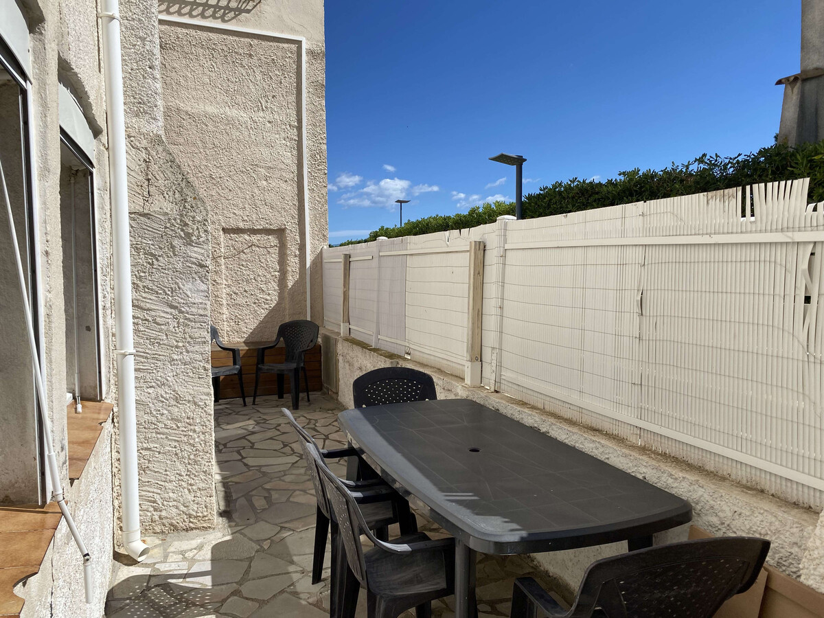 Appartement T3 atypique avec cour privée à Balaruc-les-Bains - Photo 14